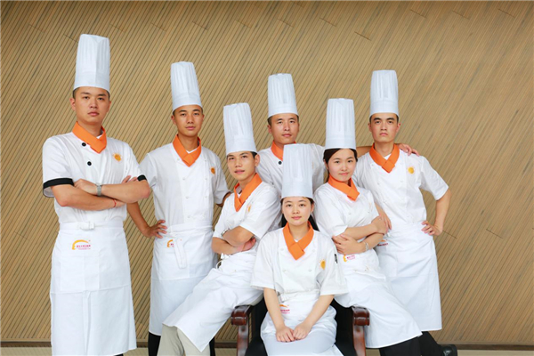 �����¶������ѧУ