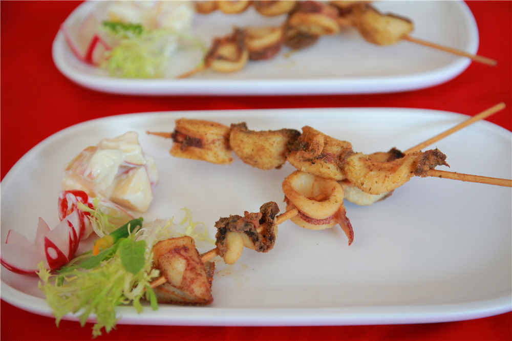 ����ʦ��У԰�������¶��������������ܴ�ʦ���