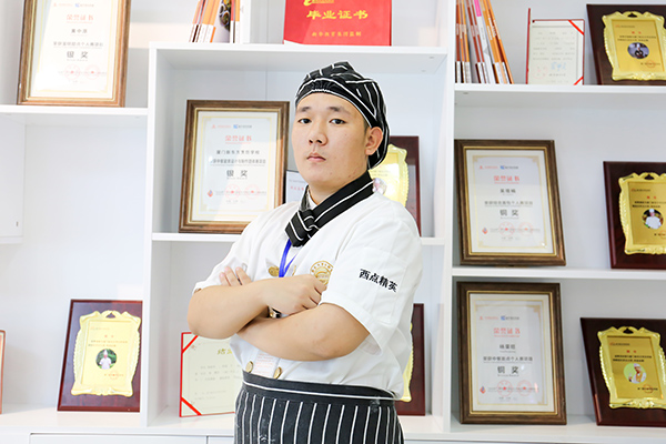 �����¶������ѧУ