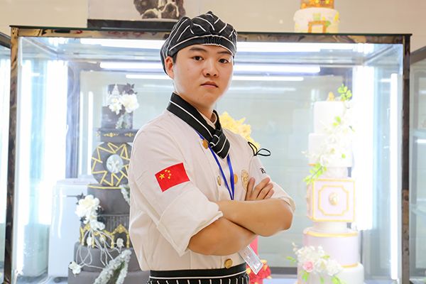 �����¶������ѧУ