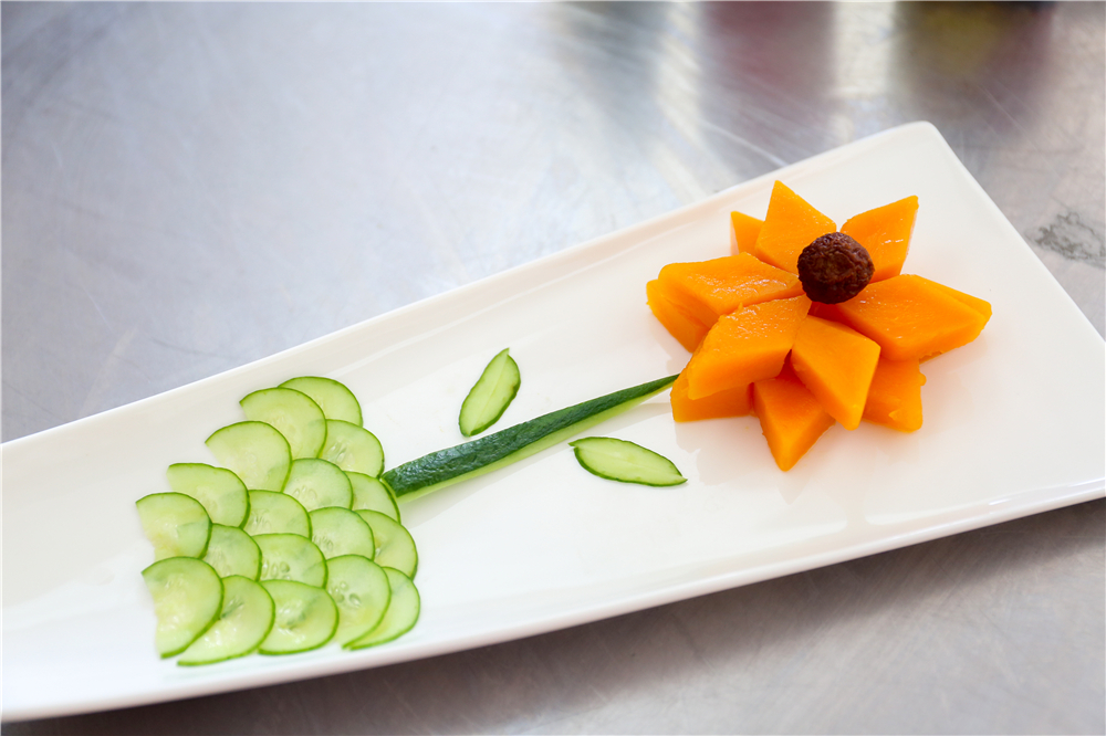 ��ʦ��У԰ح��ʦ�����Ἴ�ܣ�������ҵ���˲�