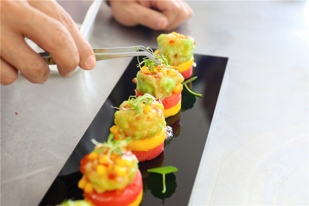 ��ʦ��У԰ح��ʦ�����Ἴ�ܣ�������ҵ���˲�