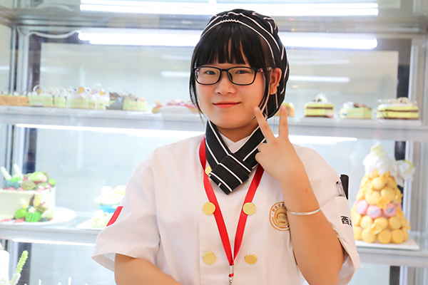 �����¶������ѧУ