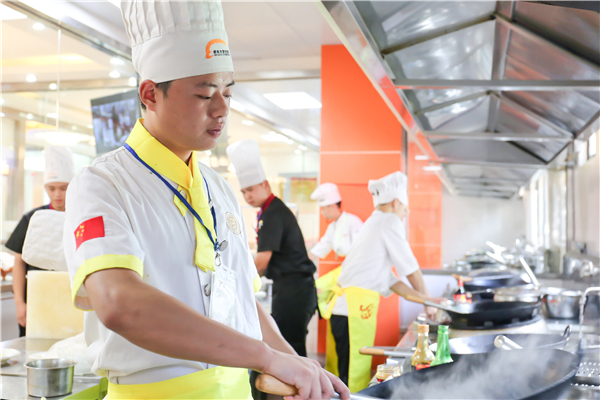 �����¶������ѧУ