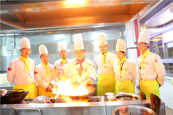 �����¶������ѧУ