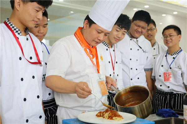 �����¶������ѧУ