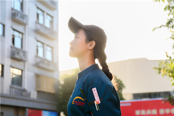 �����¶������ѧУ