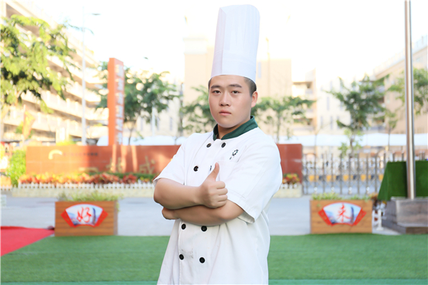 �������ҵѧ�ӡ� ��򣺲������ģ�����ʼ��