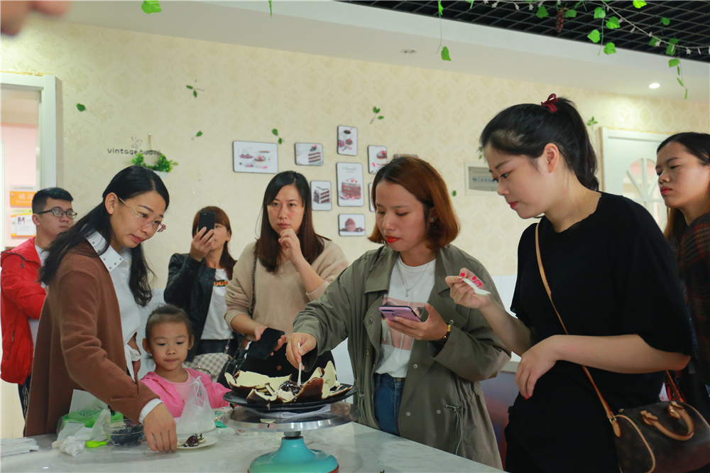 �Ҹ�ζ��30�ꡪ��ħ���ɿ����������