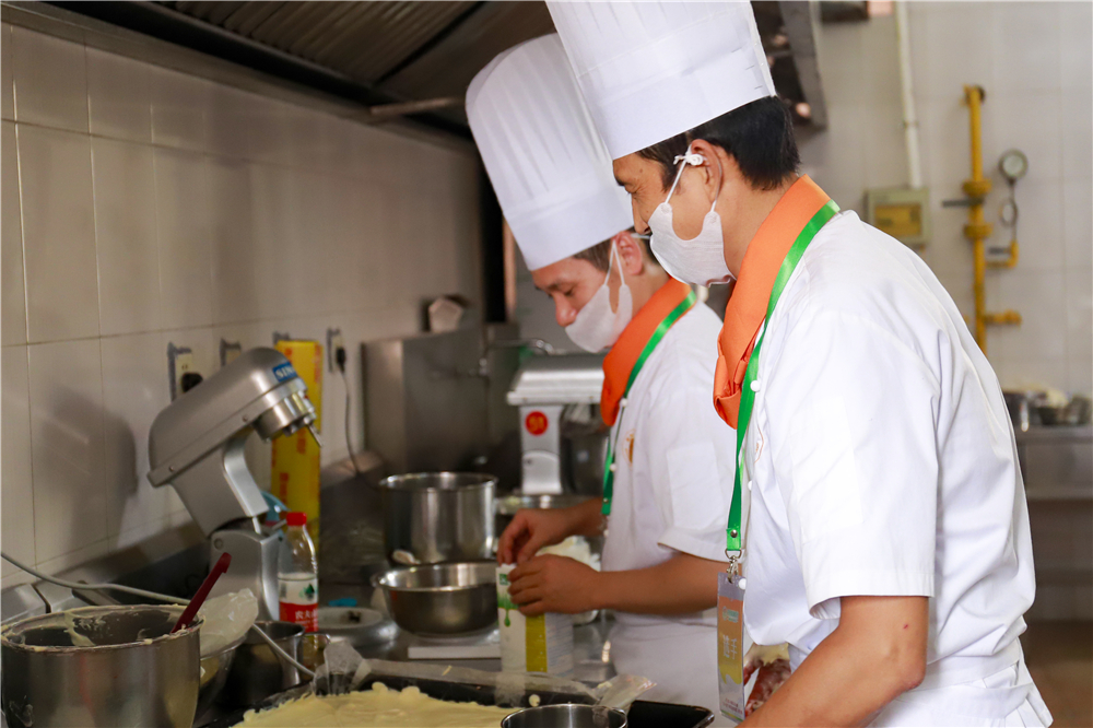 ��ϲѶ�� ����ף�������¶���ʦ���������ڡ������еڶ�ʮ�Ľ�ְ��������������ϲ���