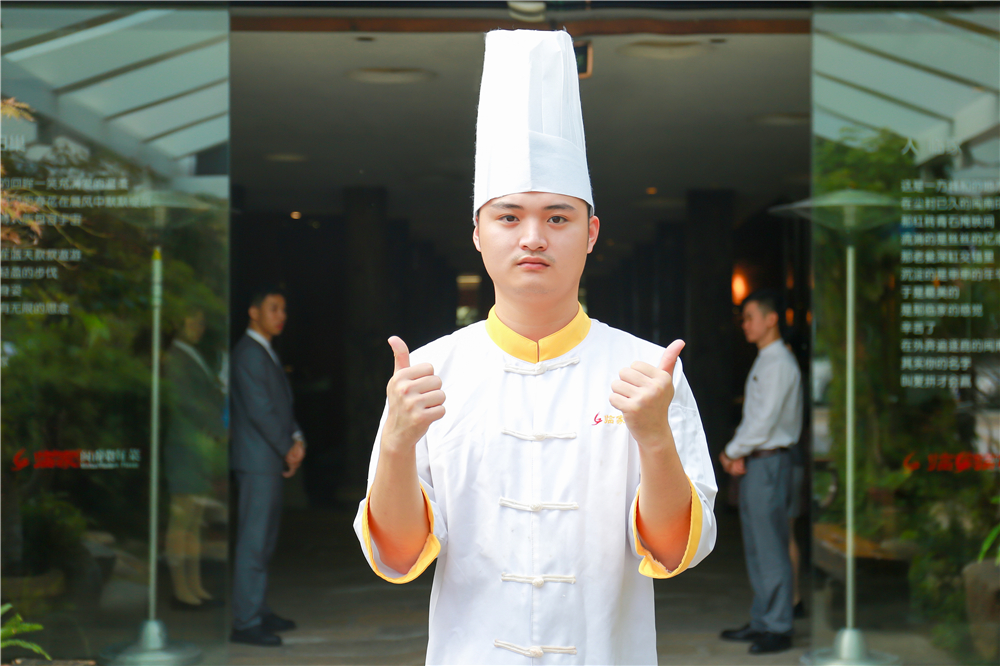 �����¶������ѧУ��ҵ�ط�