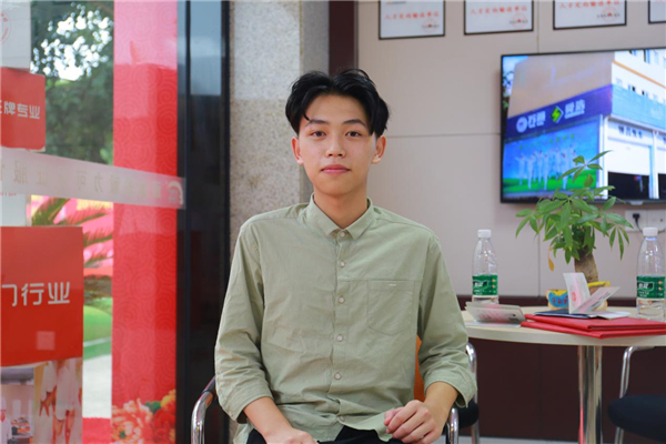 �����¶������ѧУ��ҵѧ��