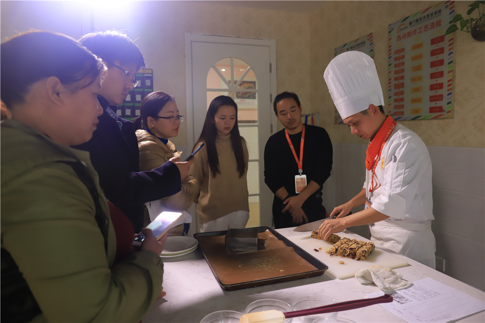 ����ѩ���������