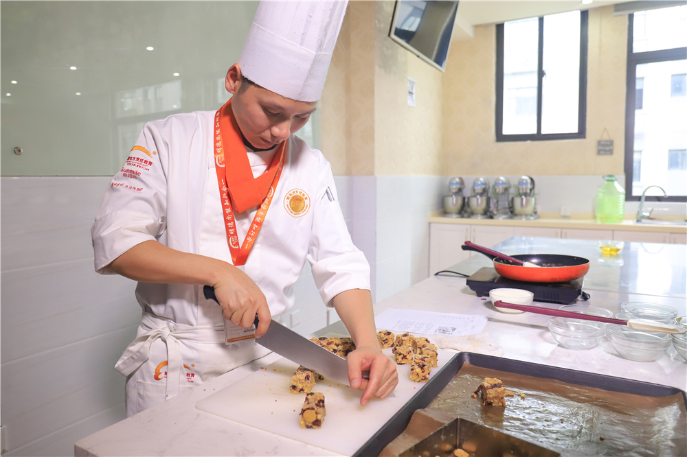 ����ѩ���������