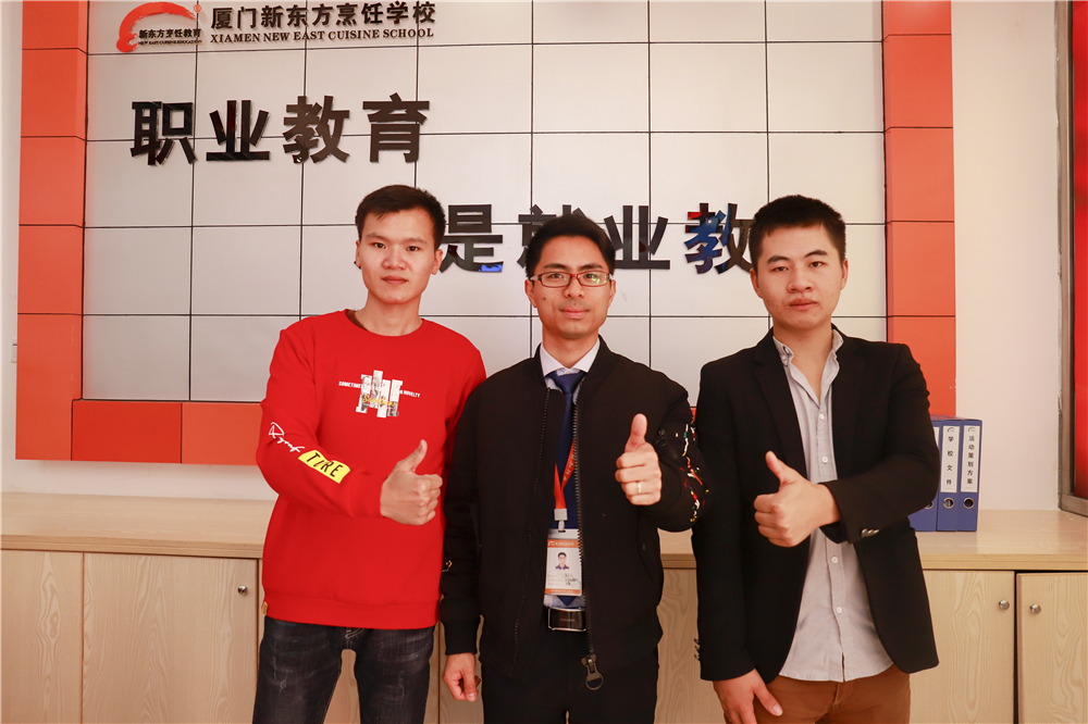 ���ɱ�������ҵѧ�Ӽ���̽��ĸУ