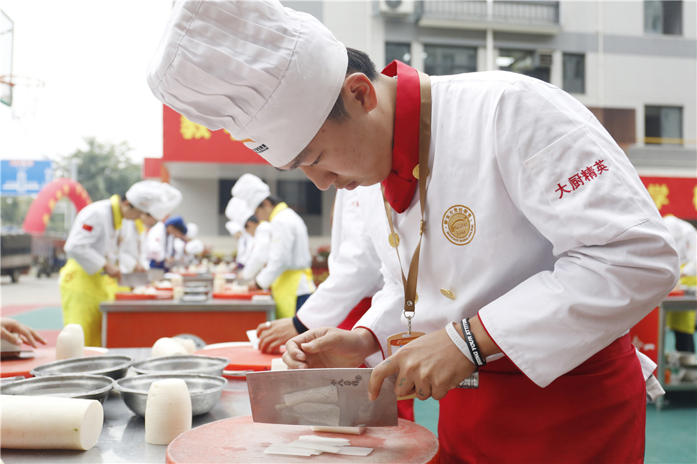 ���˵����׶ο���