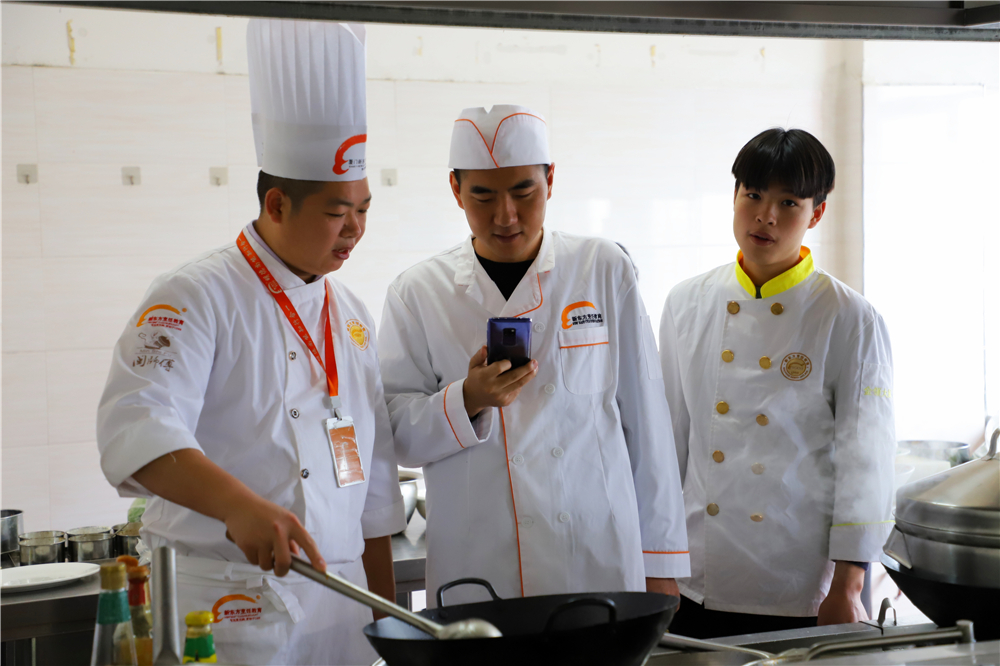 ��ҵ����Ʒ����