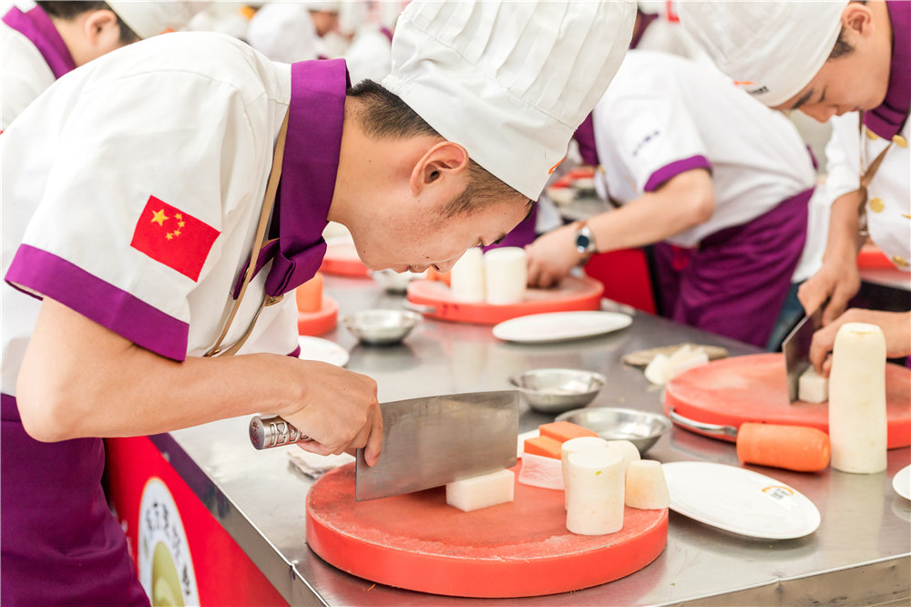 �в͵�������