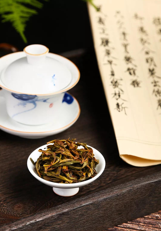 ���������ߴ��ϵ�ĸɻ����������̲�ڸ��ܱȶ��ָ߳�һ�