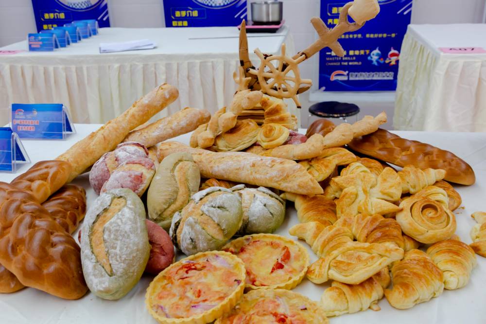 ��46�����缼�ܴ������決����Ŀ������ѡ������Ʒһ��