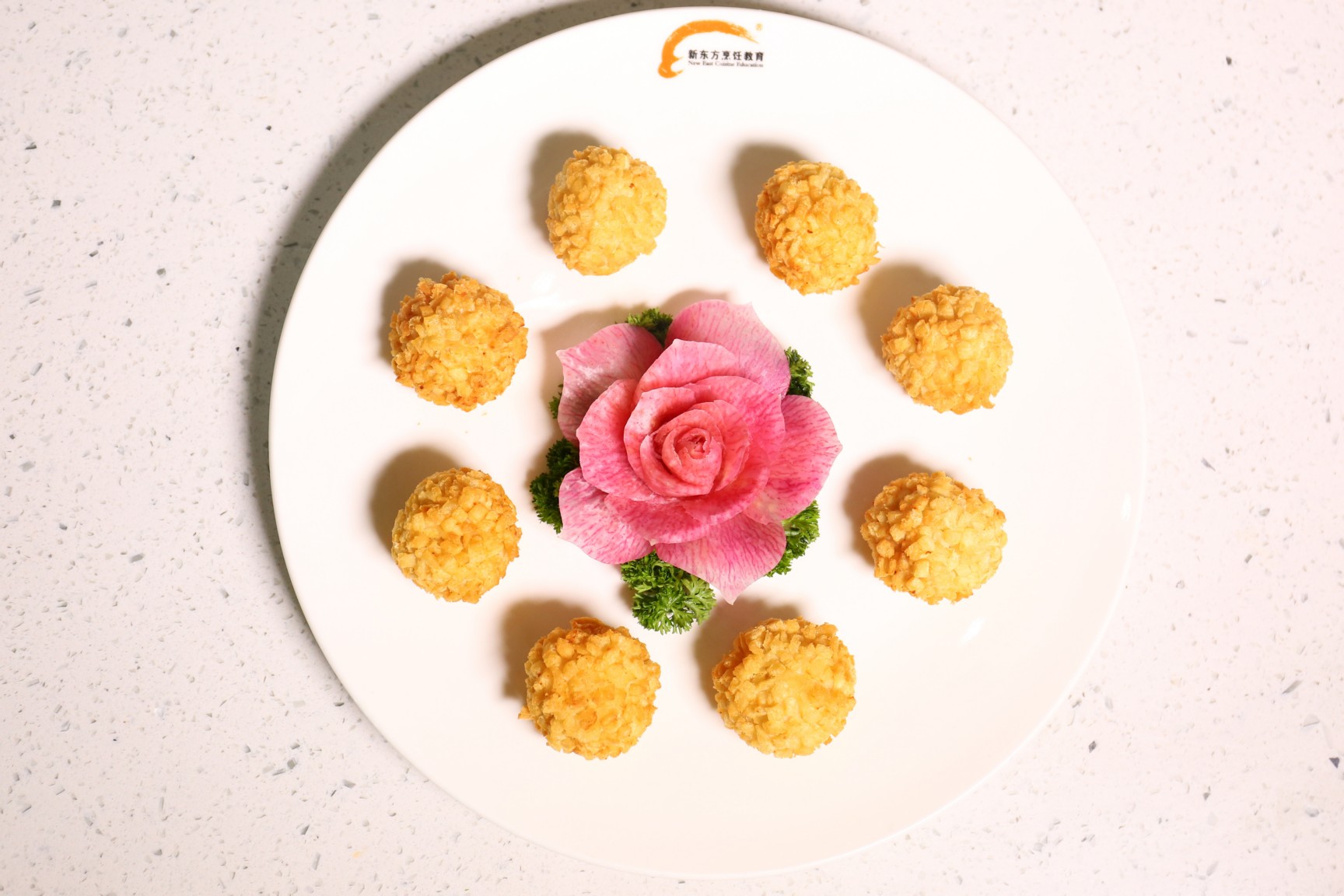 ����Ϻ��