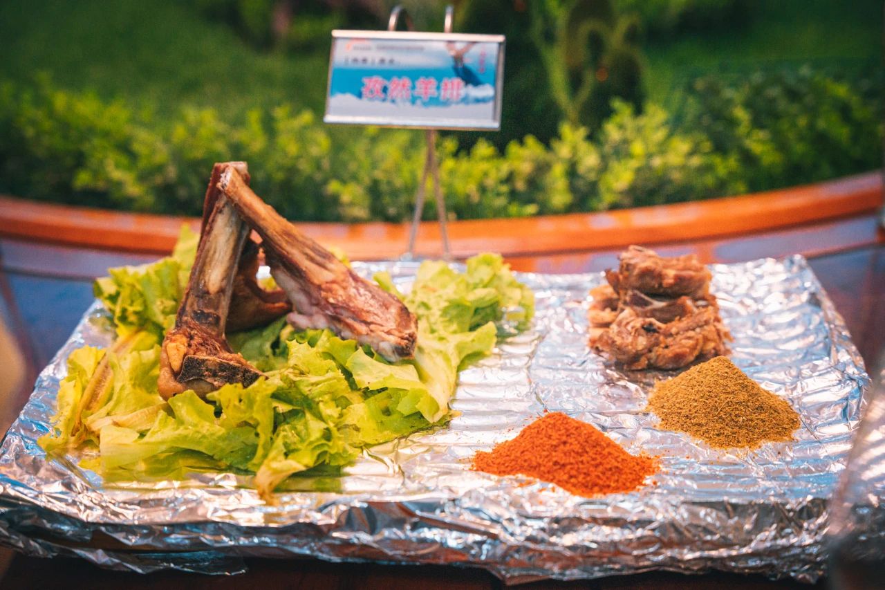 �����¶������ѧУ