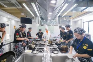 ѧ��ǰ�����ѧ������㣬��Ҳ̫��ʵ�˰ɣ�