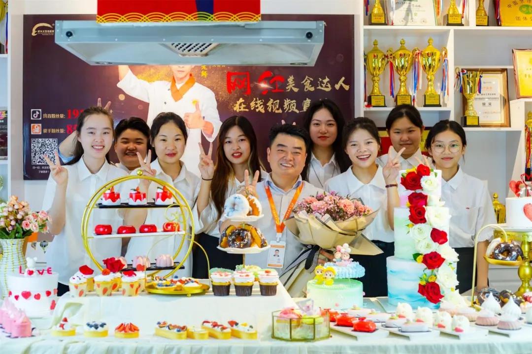 <b>δ�������Ƕ����Ϊ�˲�����ˣ���������10�࣬��ҵ���֣�</b>