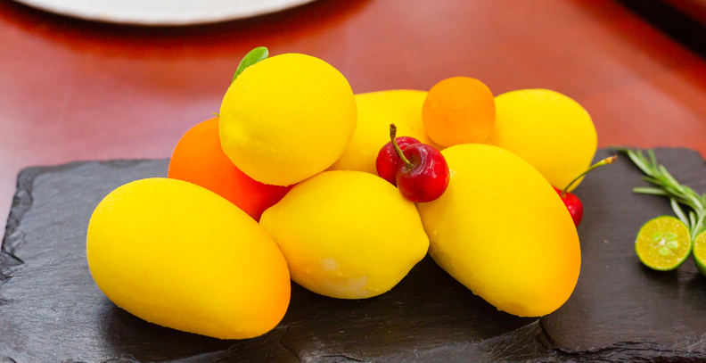 ��������