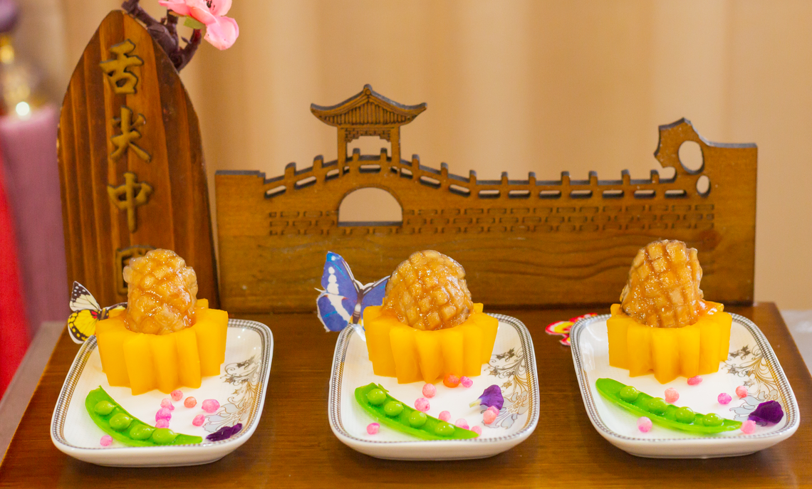 ���ܱ����