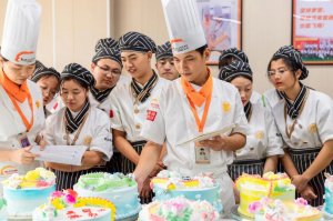 �������㣬����һ��ѧУ�ĺû�~