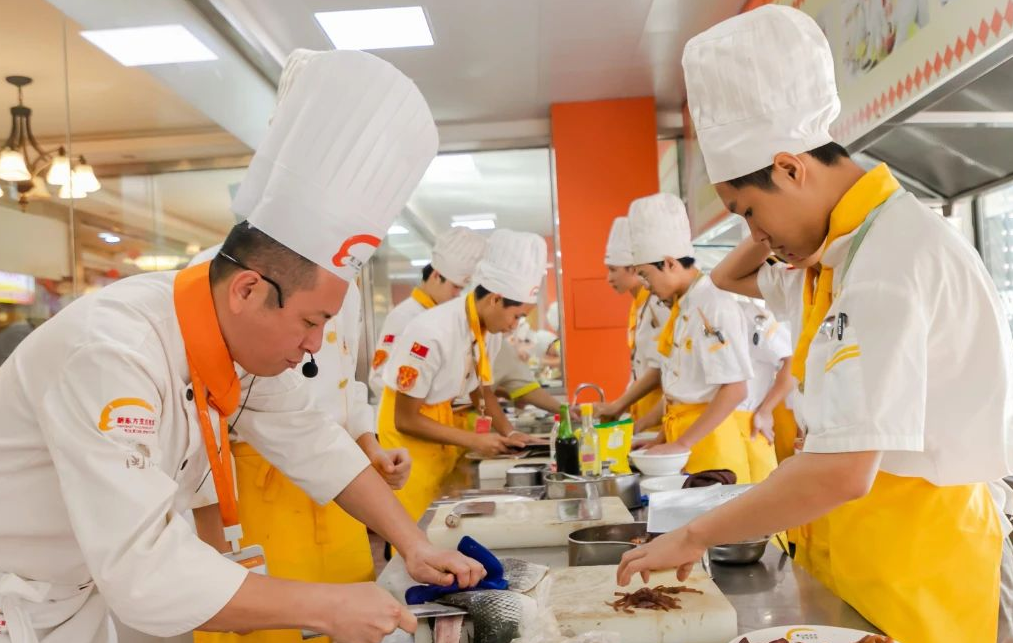 ���䷵����룬����ѧ�ż�����δ�������ɣ�