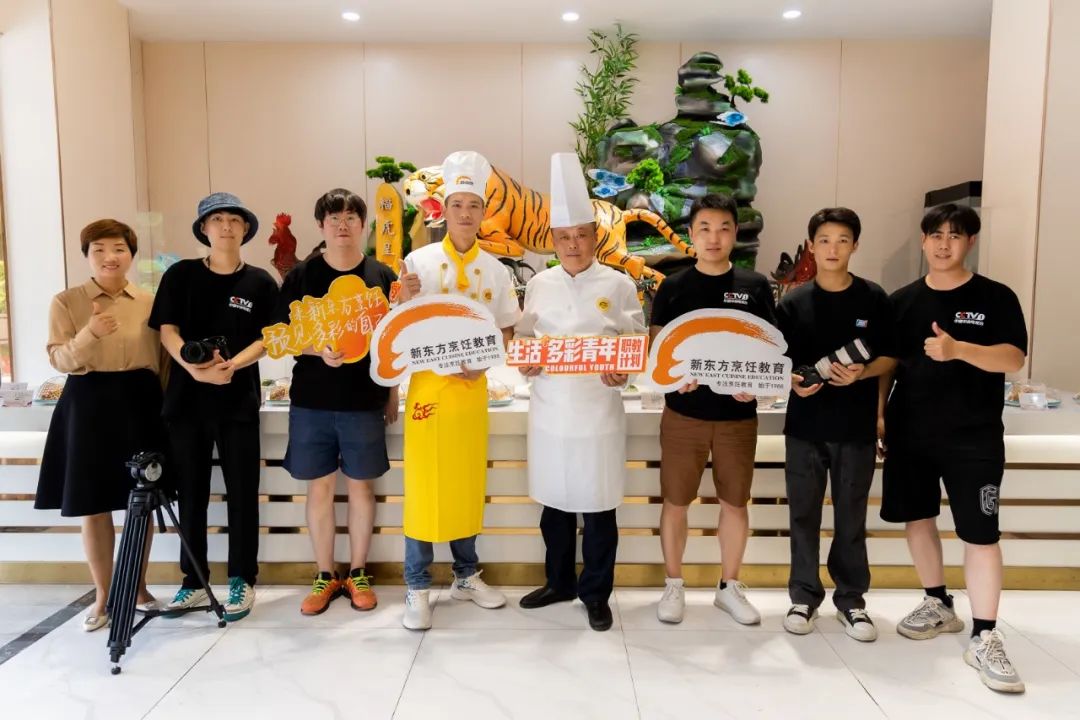 �˲�����һ���¶����в�ѧ�ӱ����Ӳɷã�����Χ��~