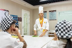 ��40����Ȱ������ǽ��յ�����