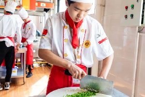 Ϊʲô˵ѧͽ�Ȳ���ְУ��ҵ����ԭ�������