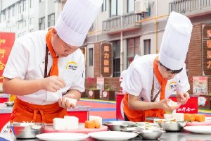 ��У�����⣿��ʱֹ��תѧѧ���������³�����δ�������ã�