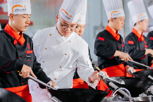 ��תѧ��������ͬѧ��ע������ѡ�����¶������ѧУ������ְ����