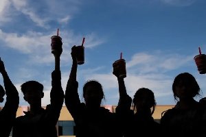 ��ѧ�������������д��ѧ����һ���ţ���������ӯ����