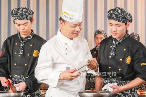 �������¶���ѧ���ܣ���ôѡ���ʺ��Լ��Ŀγ̣�