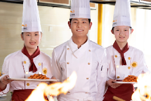 8�����ɸ����㣬Ϊʲô��ô����ѡ��ѧ�������һ���Ʒ��ˣ�