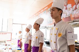 ���ܼ���ح�����¶������ѧУ��ʽ���ʦ���ܼ�������Բ��������