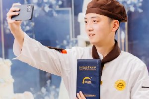 ѧ����ѡѧУ����4���Ӳ��ܲȣ�