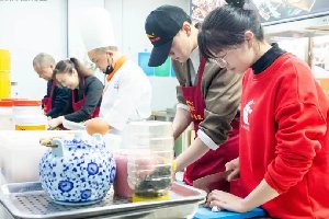 ��ְת�д�ҵ������������¶����ܸ���