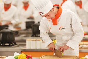 �����¶������ѧУ��������вͿεģ�