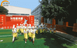 ����ѧ����ҵ��һ���ó�ʦ����ô���ɵģ�