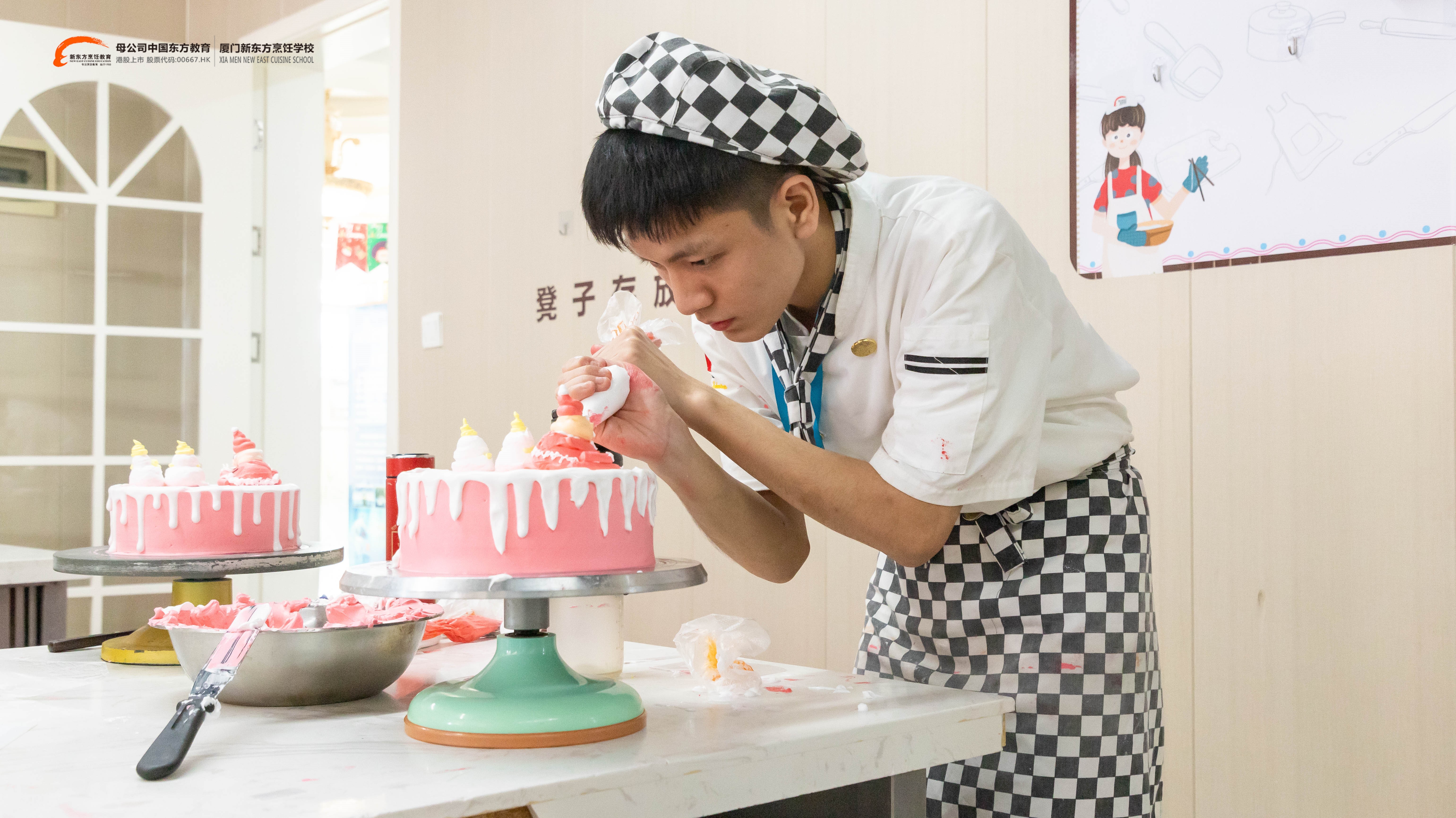 ���������������У԰�����������˶���������У԰...