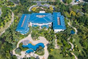 ���ź���ɽׯ��Ƹ