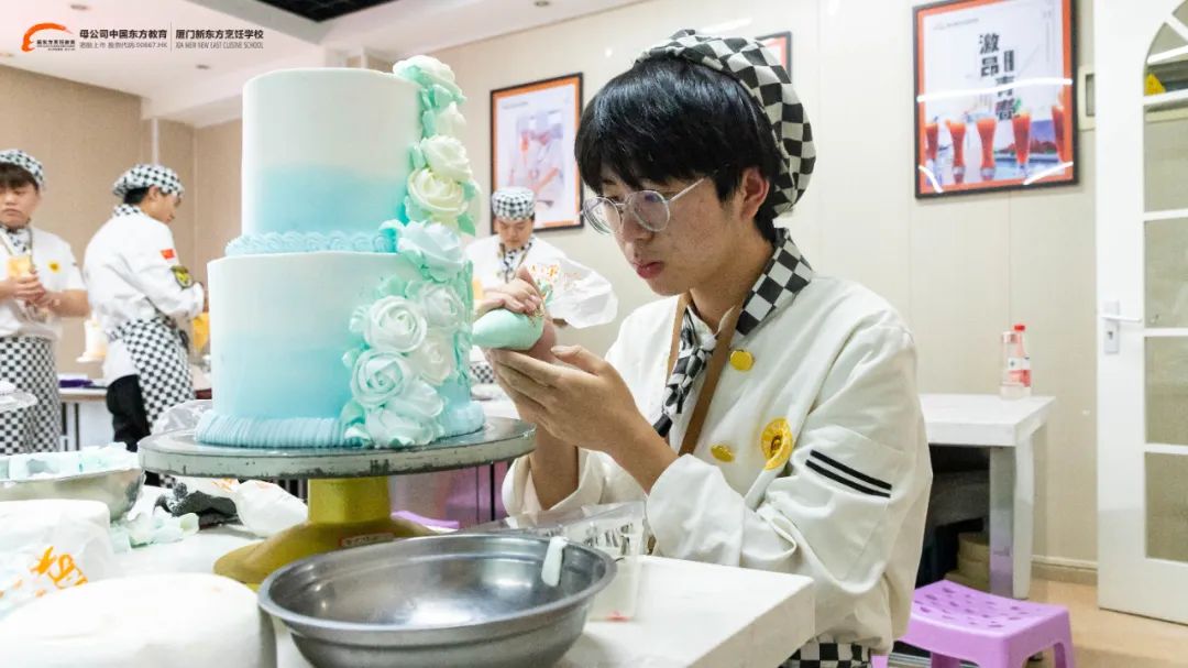 ��������������ô�죬ѧ��4��רҵ���ɾͳ��ʼ���������