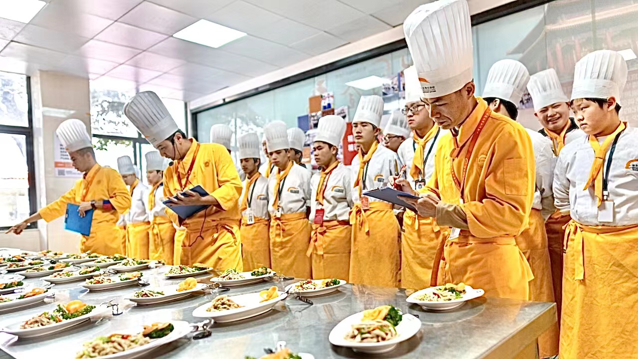 ������Ϯ�����ˡ���ȼ���Ķ����вͿ���������