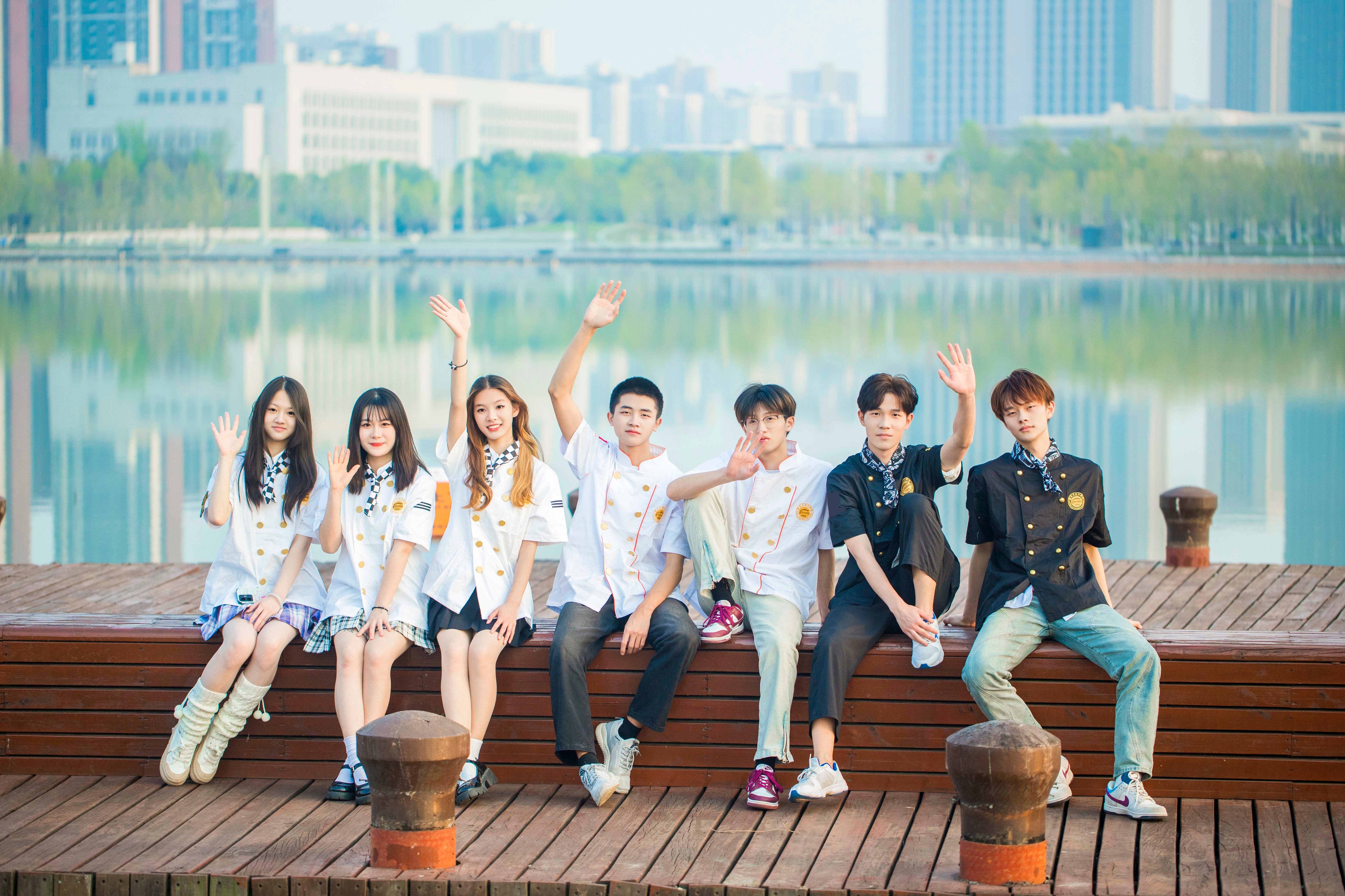 Hello����ͬѧ | ��������¶����Ĺ��£��Դ˿�����